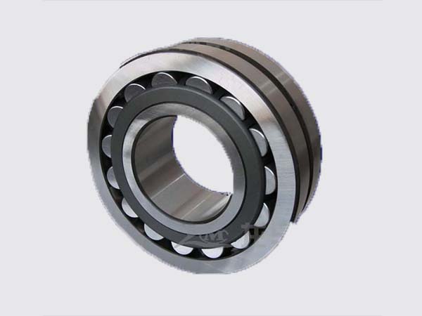 回轉支承損壞原因探討與改進對策 回轉支承損壞原因探討與改進對策